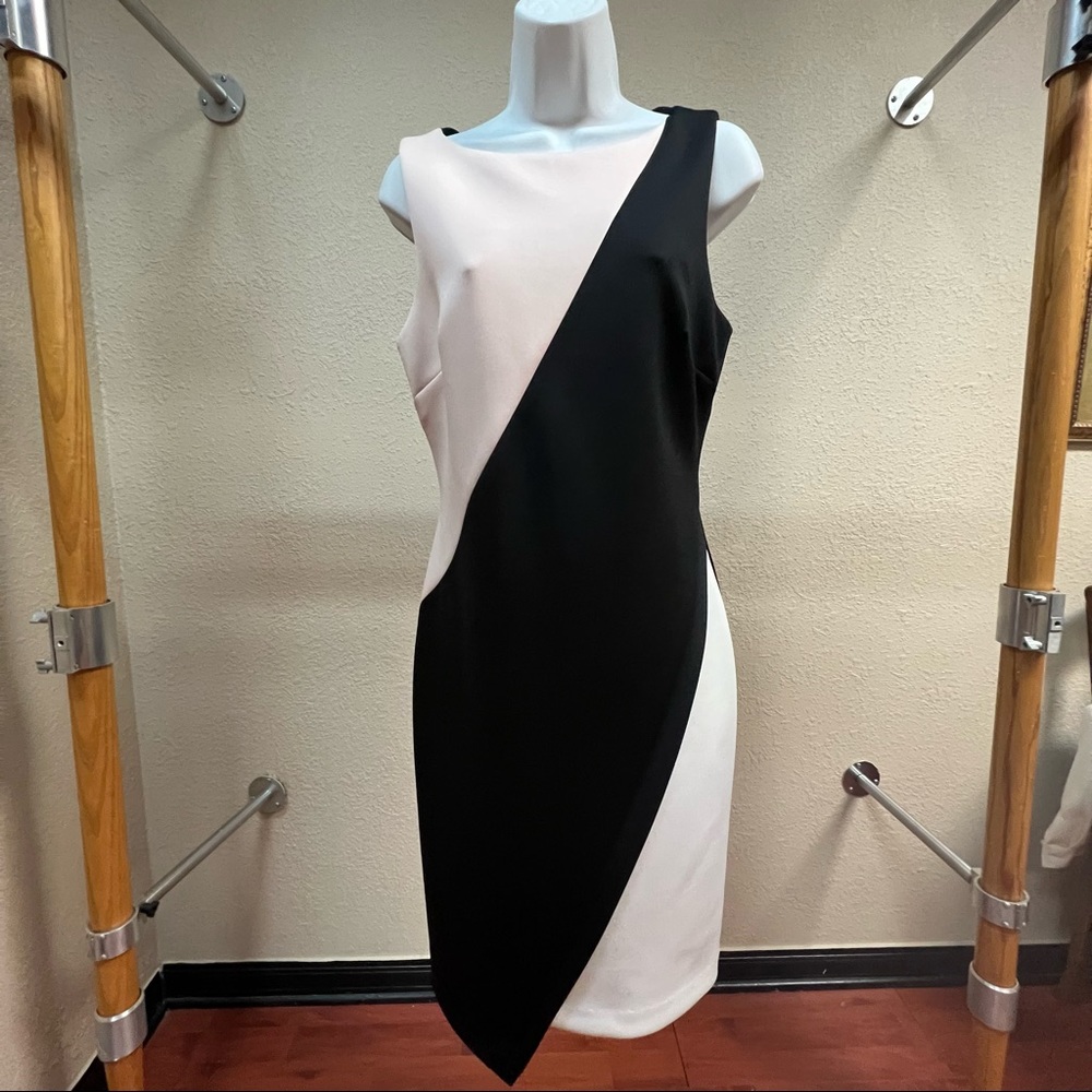 No sleeve TriColor Tommy dress